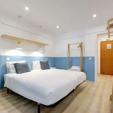 Apartment Bairro Azul - Av. Ressano Garcia Lisbon