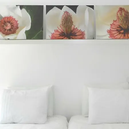 Appartamento Bairro Azul - Av. Ressano Garcia *