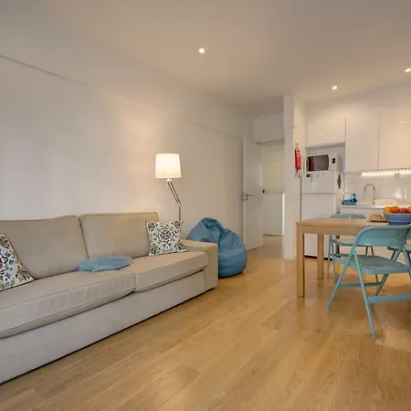 Appartamento Bairro Azul - Av. Ressano Garcia Lisbona
